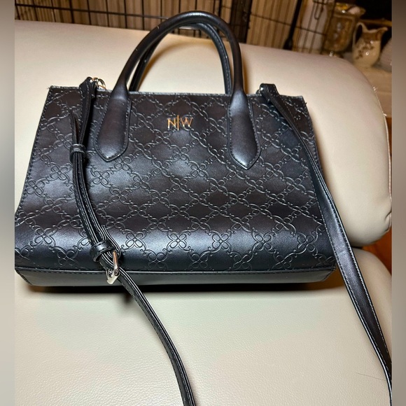 Nine West Women's Signature Handbag - NWOT Condition - Black/Silver - Picture 3 of 11